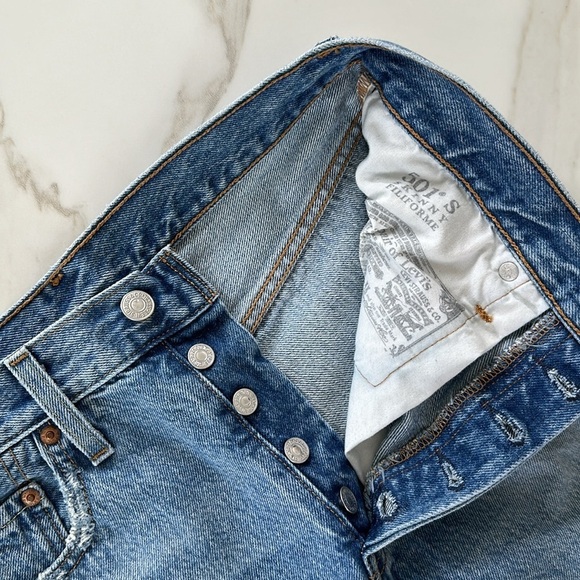 LEVIS 501 Skinny distressed 28 x 28 jeans denim - Picture 5 of 8